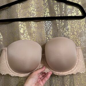 Torrid Bombshell Everyday Strapless Bra Nude Tan 40C